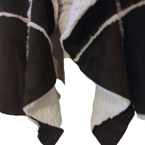 Faux Fur/Suede Vest Romeo & Juliet Couture Brown-White Western BoHo   Soft M - Picture 6 of 9